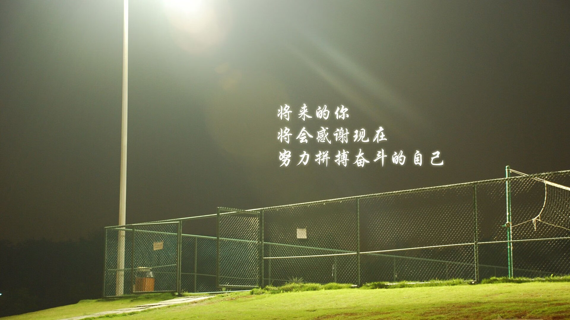 开云官方-森林狼击败雄鹿，系列赛焦点战中爱德华兹末节爆发，森林狼爱德华兹定妆照