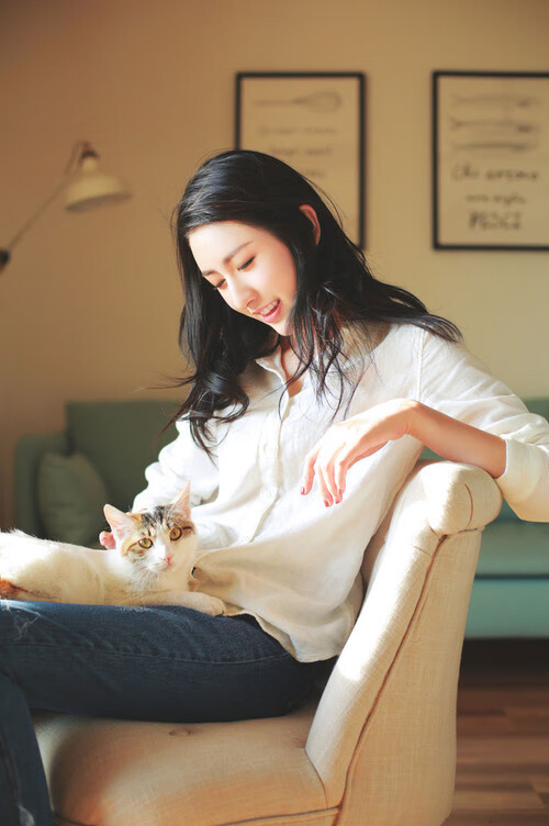 欧洲杯最精彩的头球瞬间：空中较量的艺术，欧洲杯投影